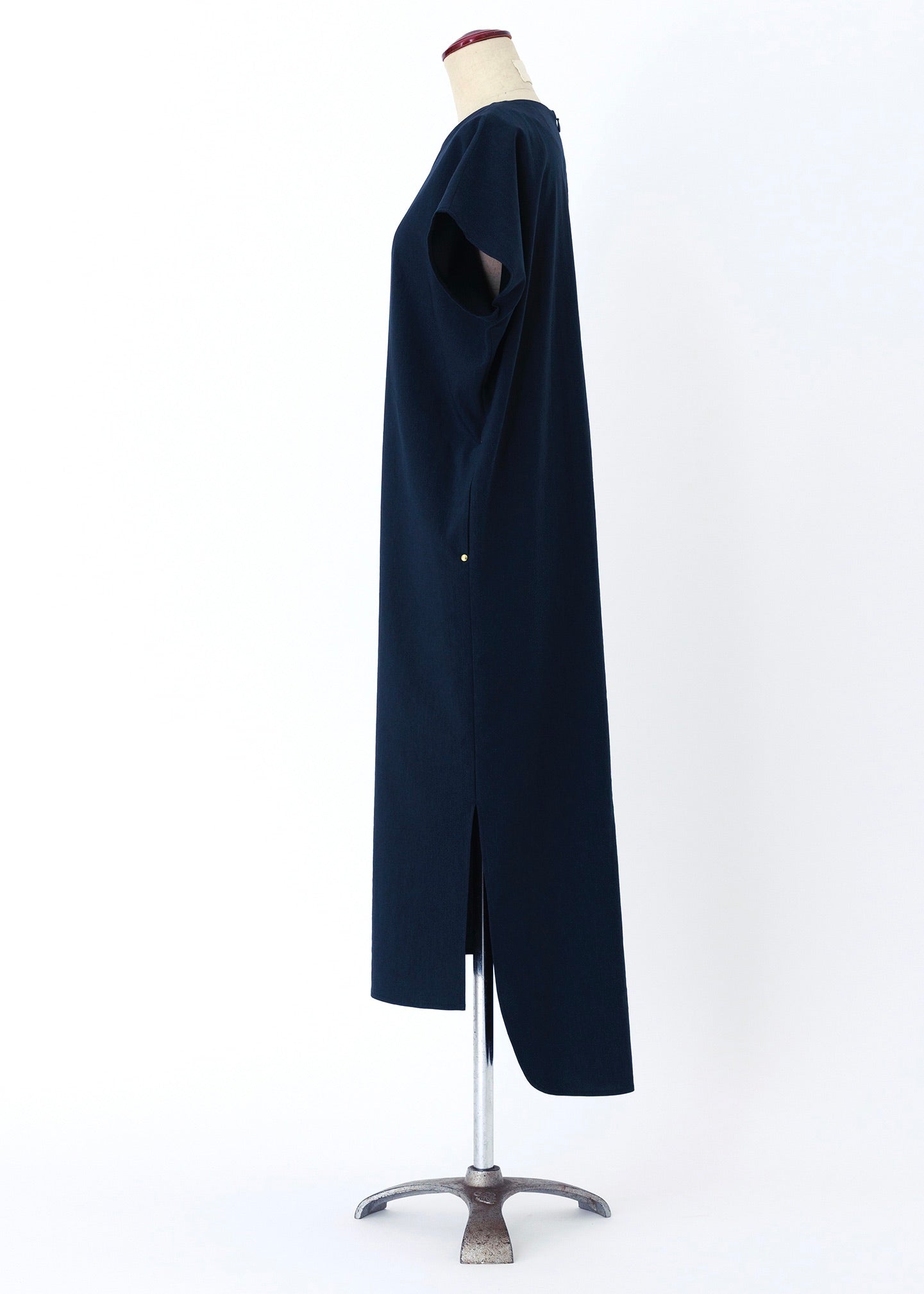 受注　washable linen R stretch／one-piece navy【F014-05013】